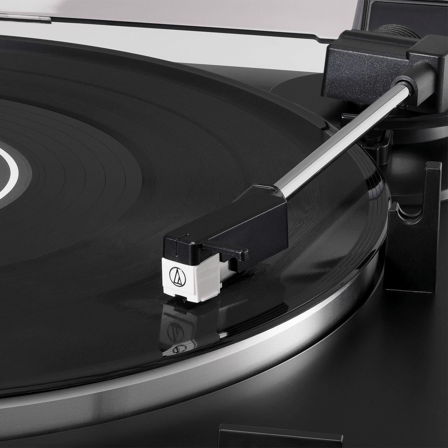 Audio Technica - LP60X